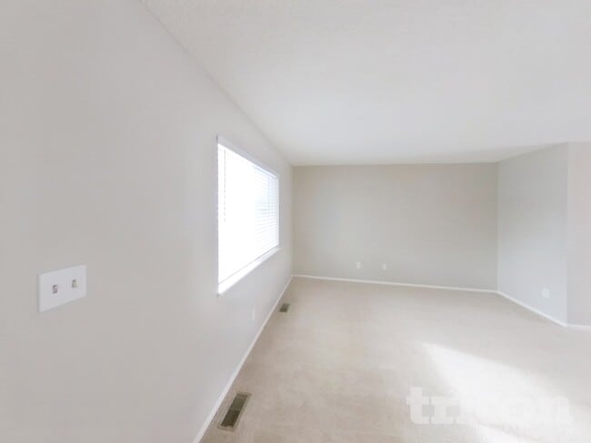 Photo - 1312 Rainier Dr