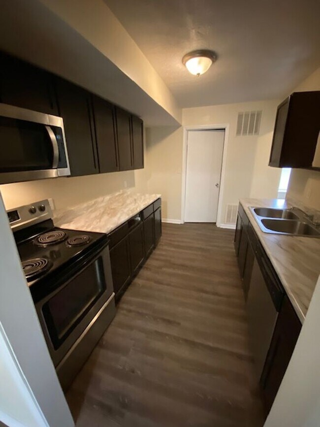 Photo - 3 Bedroom with 1 - !/2 Baths