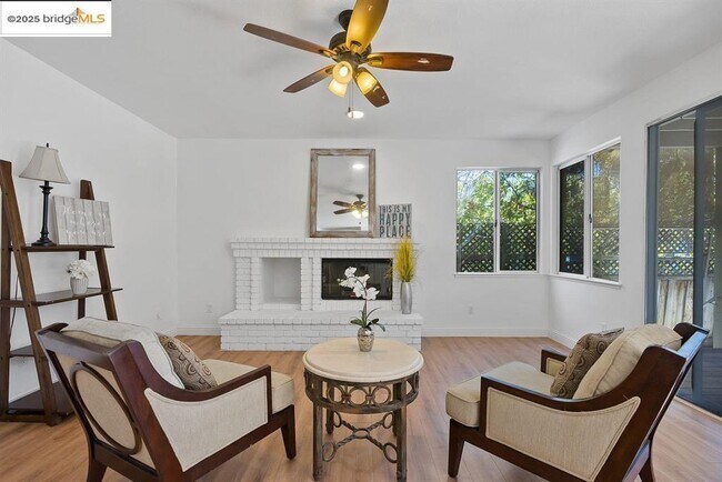 Photo - 2250 Prestwick Dr