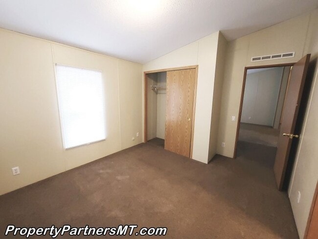 Photo - *** Remodeled *** 3 Bed 2 Bath Modular house