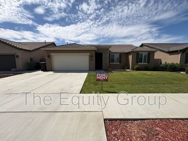 Building Photo - 625 E Monte Verde Ave