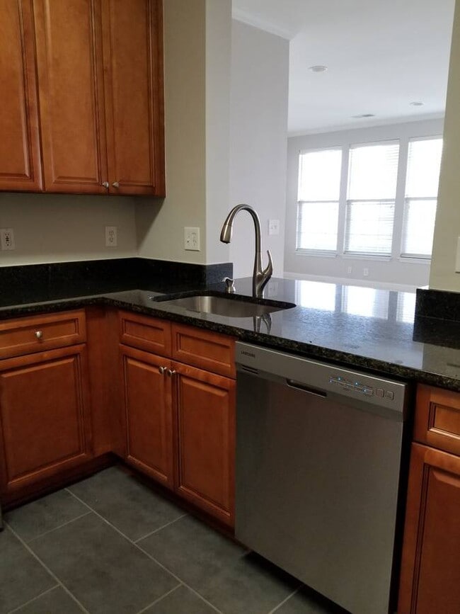 Photo - 2700 Bellforest Ct Unit 302