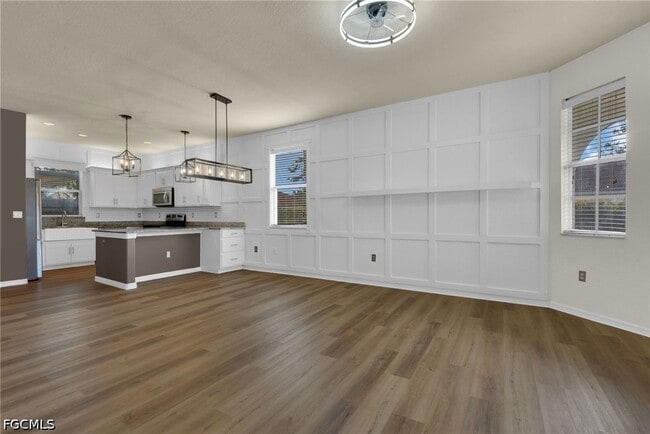 11258 Coimbra Ln
