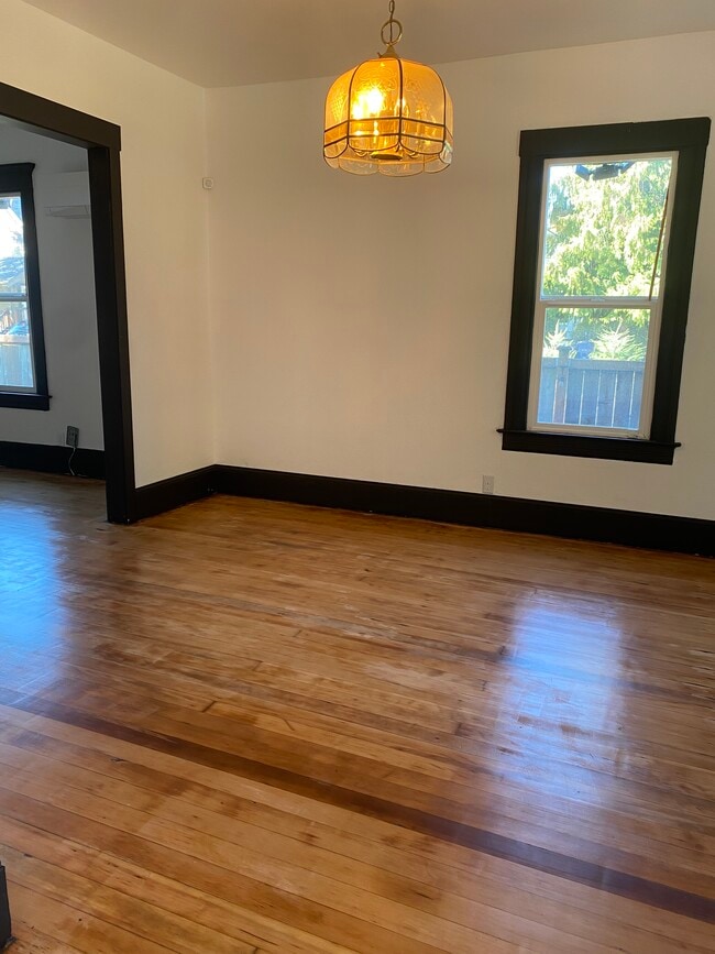 Photo - 802 S Trafton St