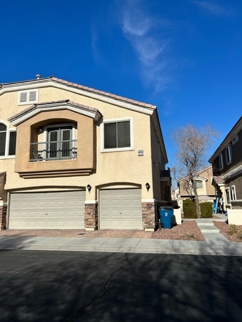 Building Photo - 3520 Glorious Iris Pl Unit 2