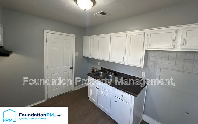 Photo - 4532 Sunny View Dr