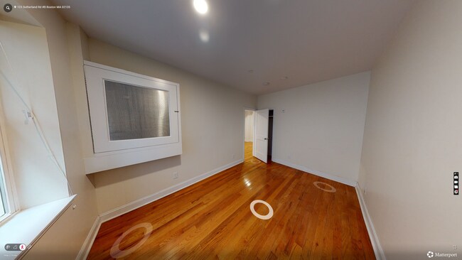 Photo - 21 Sutherland Rd Unit B