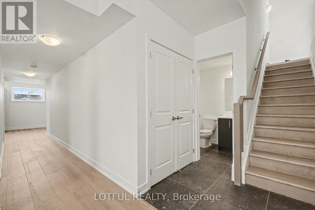 Photo - 540 Tahoe Hts