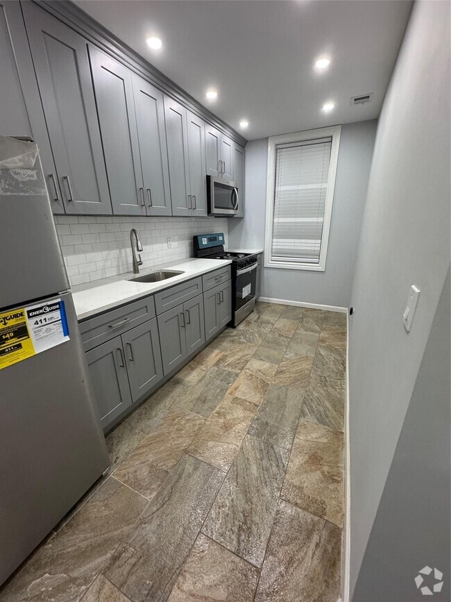 Building Photo - 299 Malcolm X Blvd Unit 2 Rental