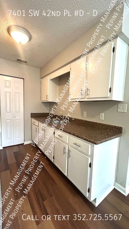 Photo - 7401 SW 42nd Pl Unit D