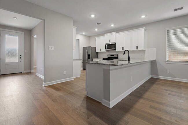 Photo - 21563 Bluebonnet Bay Dr