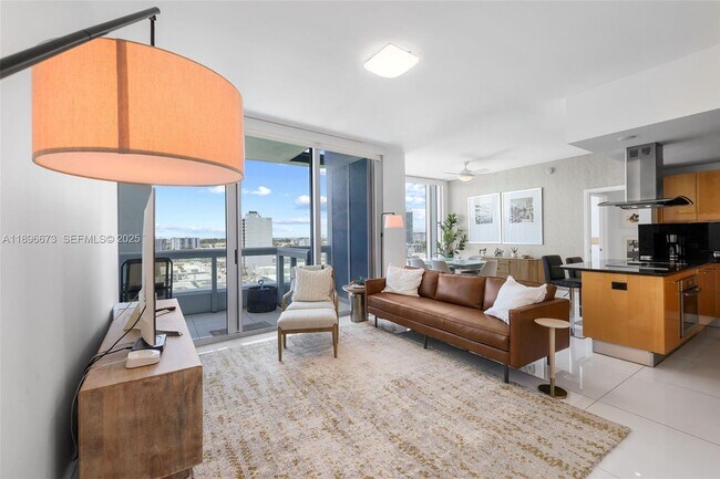 Photo - 6899 Collins Ave Unidad 1003