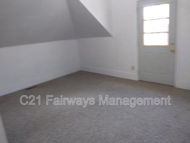 Photo - 205 Griscom St