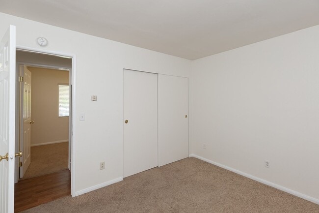 Building Photo - 1763 Alta Vista Dr Unit 1763 A Alta Vista Dr. Rental