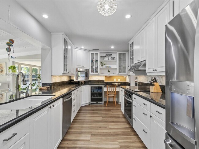 Photo - 2648 NE 26th Ave