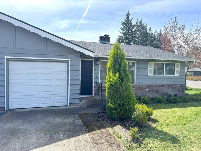 24 Howard Ave