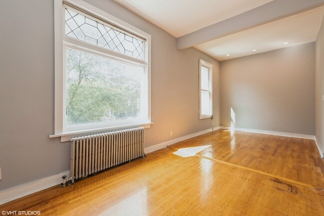 Photo - 1633 Oak Ave Unit 2