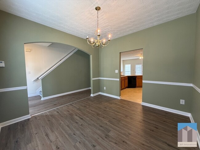 Photo - 644 Kenridge Dr