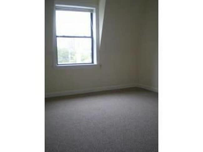 Photo - 2 bedroom in Chicago IL 60640 Unit 21N