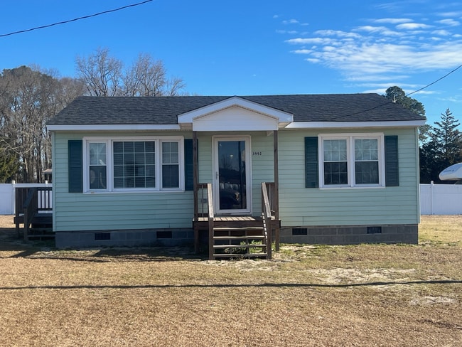 Building Photo - 3992 Mark N Smith Rd