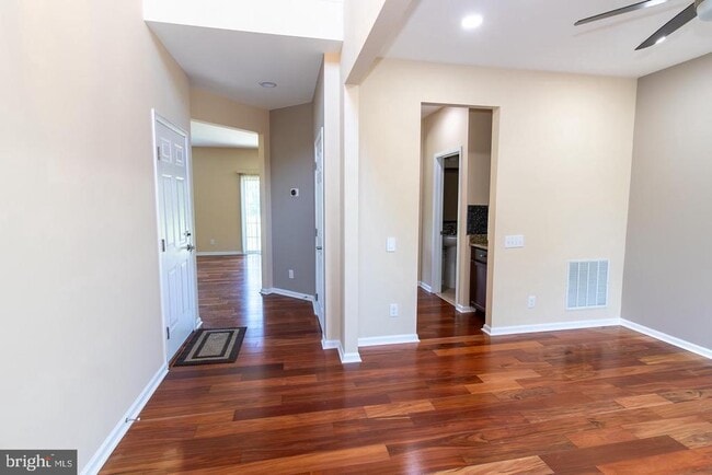 Photo - 823 S Haines Cir