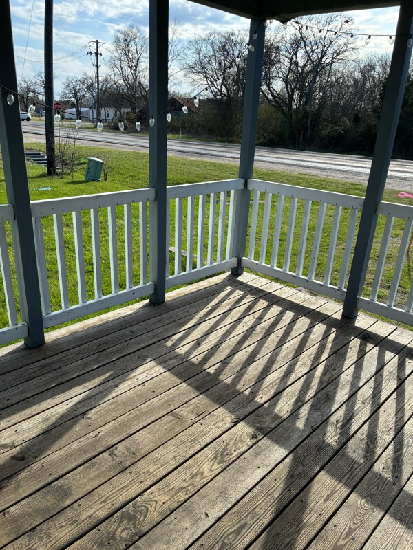 Photo - 841 State Hwy 75 N