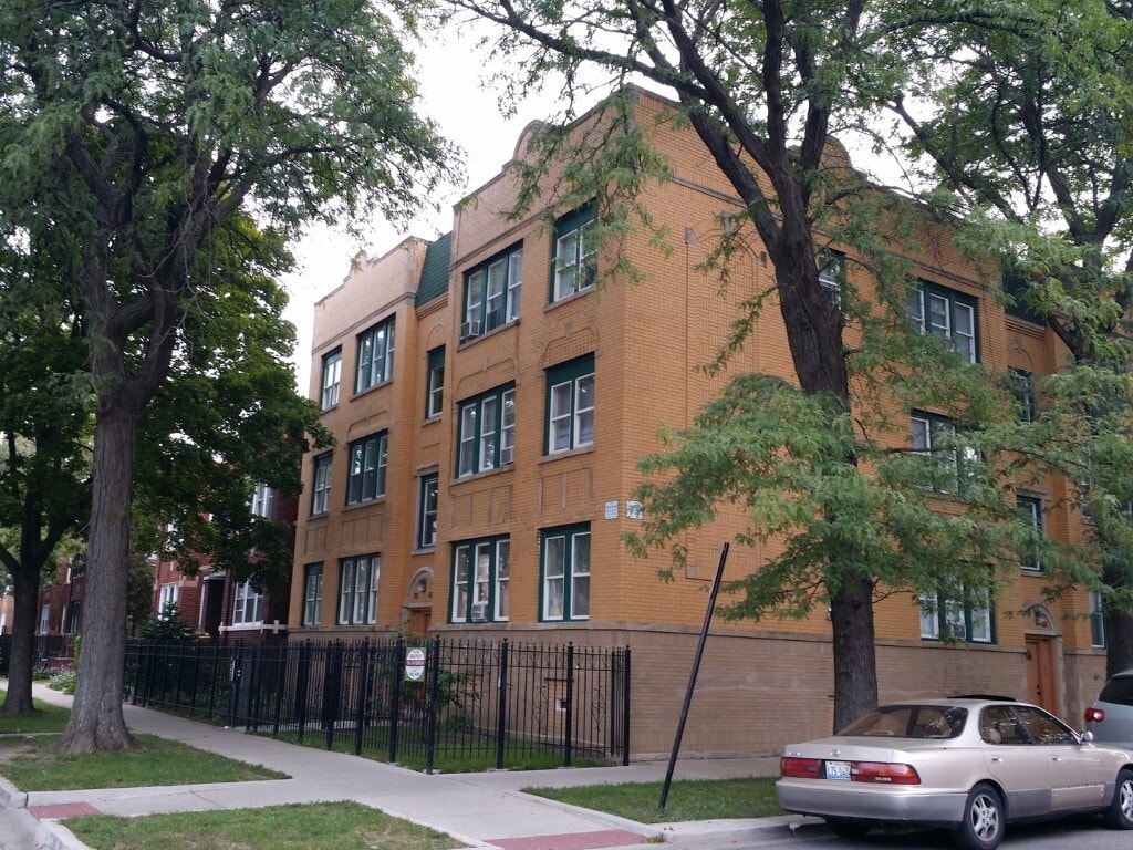 Photo - 4322 W Le Moyne St Unit 3