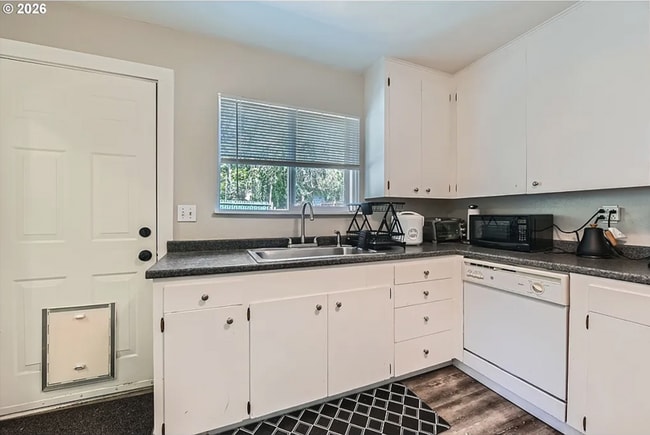 Photo - Ready Now - Just A Birdie Away from Rose City Golf Course! Unidad DEV16-Devita, Vincent