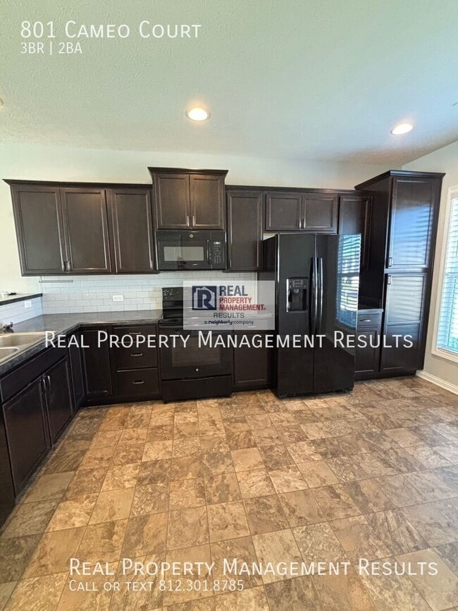 801 Cameo Ct