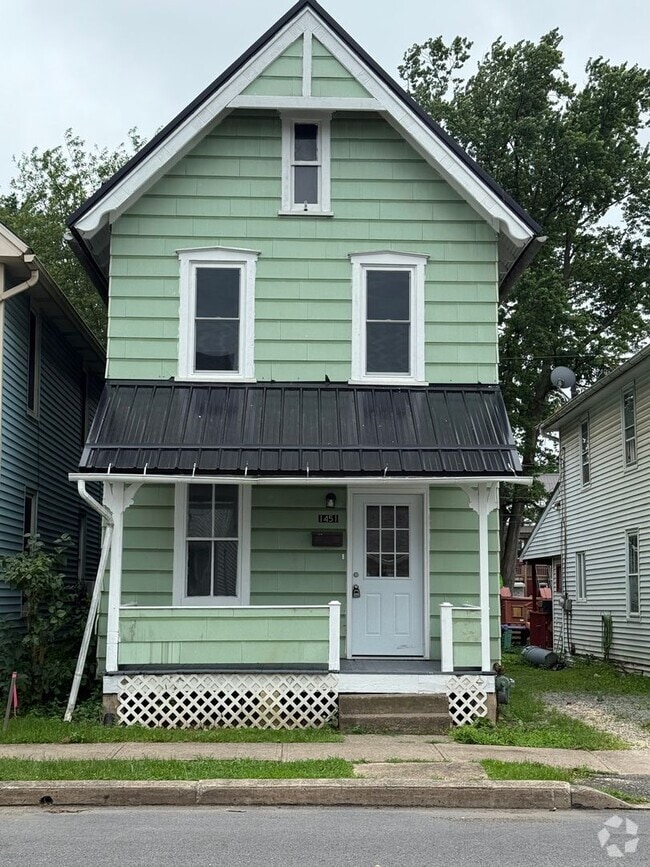 Building Photo - Charming 3-Bedroom Single-Family Home | Se...