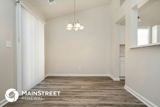 Photo - 5894 Homestead Cir