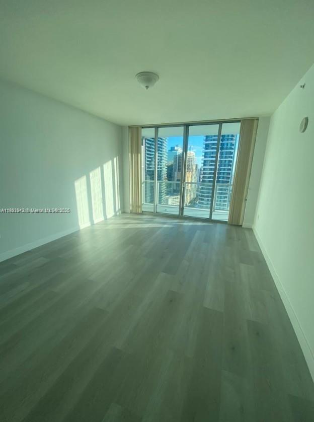 Photo - 79 SW 12th St Unidad 3105-S
