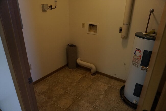 Photo - 3029 River Rd