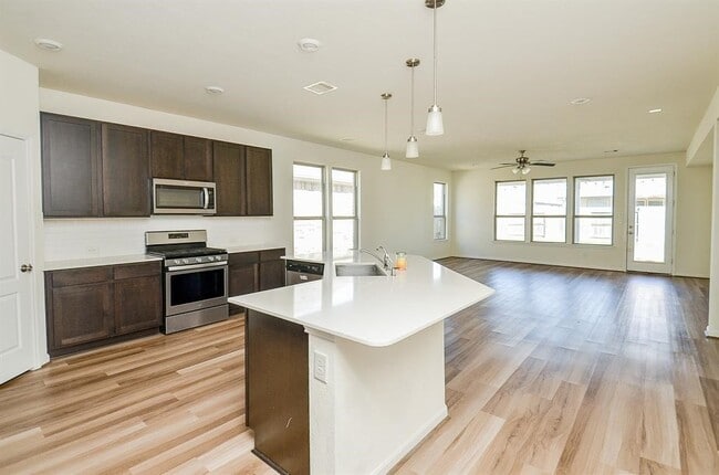 Photo - 25410 Champion Ridge Ct