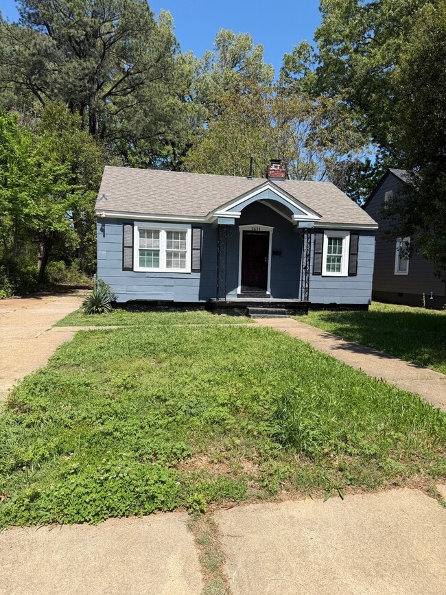 Building Photo - 2634 Browning Ave