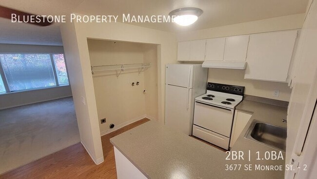 Photo - 3677 SE Monroe St Unit 2