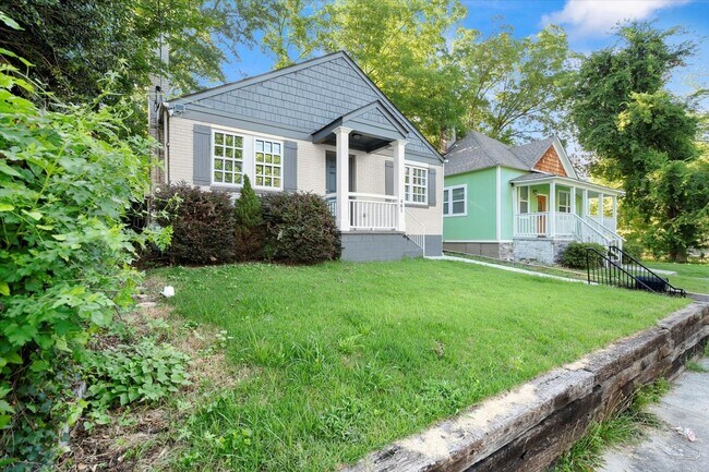 Photo - 481 Griffin St NW