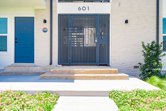 Photo - Kirby Yards at Bishop Ridge