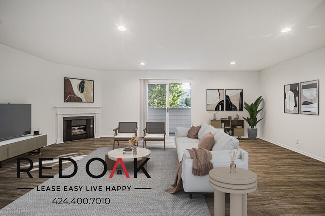 Building Photo - 13444 Moorpark St Unit 24