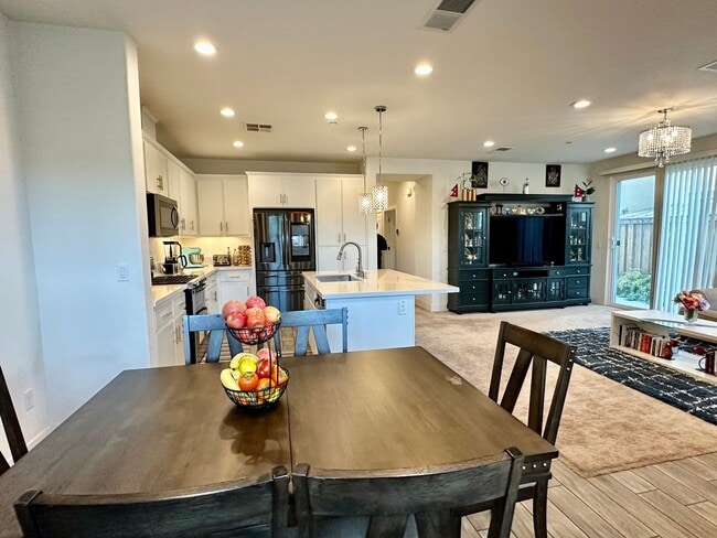 Photo - 15509 Monterey Rd