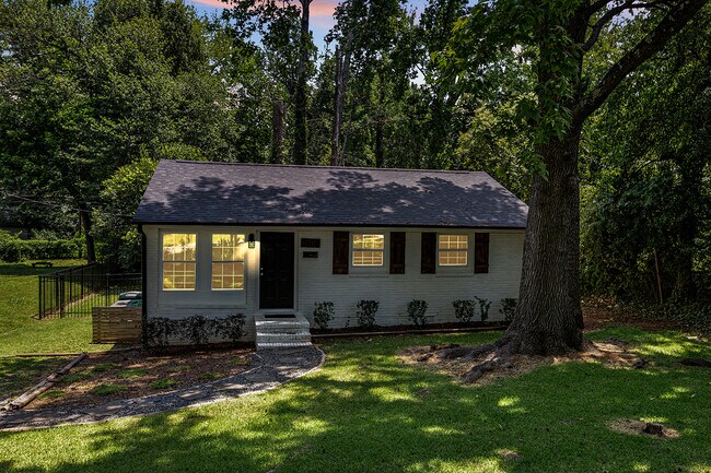 Building Photo - 2606 Druid Hls Wy