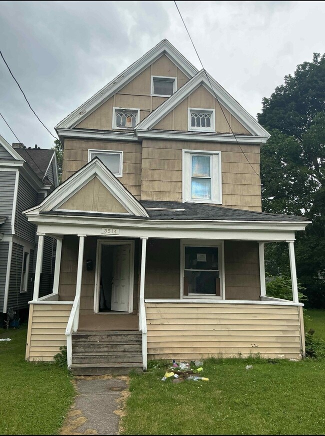 Building Photo - 3514 S Salina St