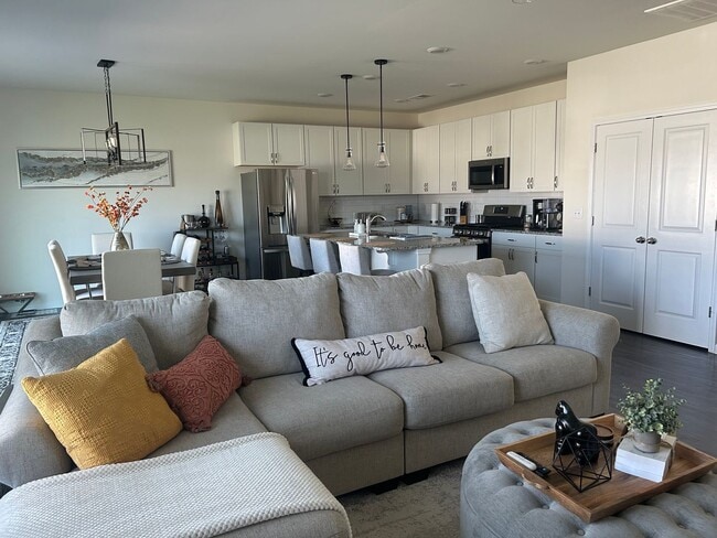 Photo - Beautiful 3/2.5 Home for Rent in Greenville!