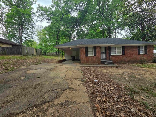 Building Photo - 5369 Lochinvar Rd