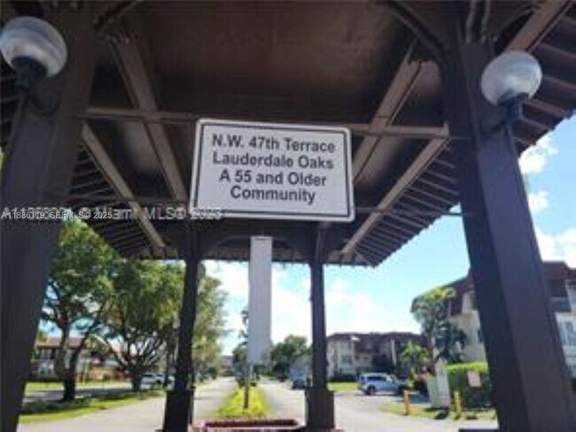 Photo - 2901 NW 47th Terrace Unidad 248B