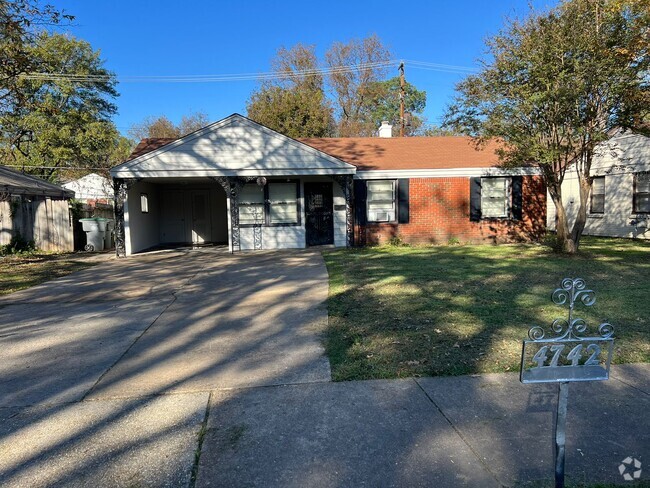 Building Photo - 4742 Violet Ave Rental