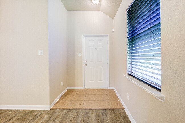 Photo - 23726 Stargazer Point