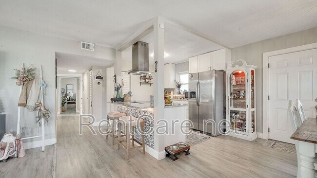 Photo - 8008 Lake Eve Dr