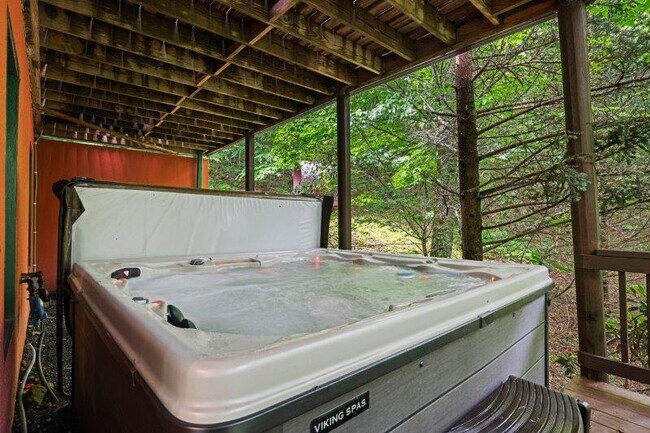 Photo - 49 Dandelion Ln