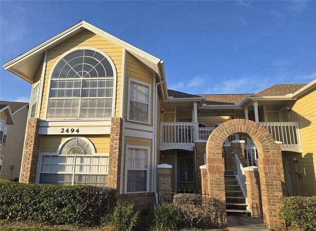 Building Photo - 2494 Sweetwater Club Cir Unit 52